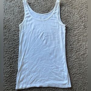 Stretchy tank top